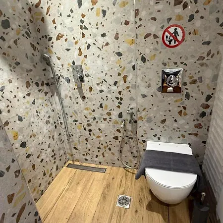 Swan Paradise Zajazd *