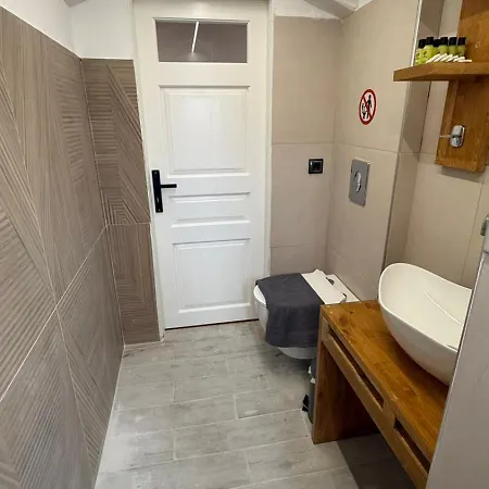 Мини-отель Swan Paradise *