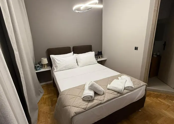 Swan Paradise Nafplio