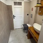 Inn Swan Paradise *